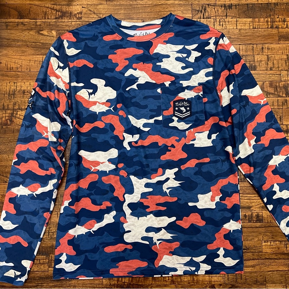 Men’s Salt Life performance long sleeve shirt